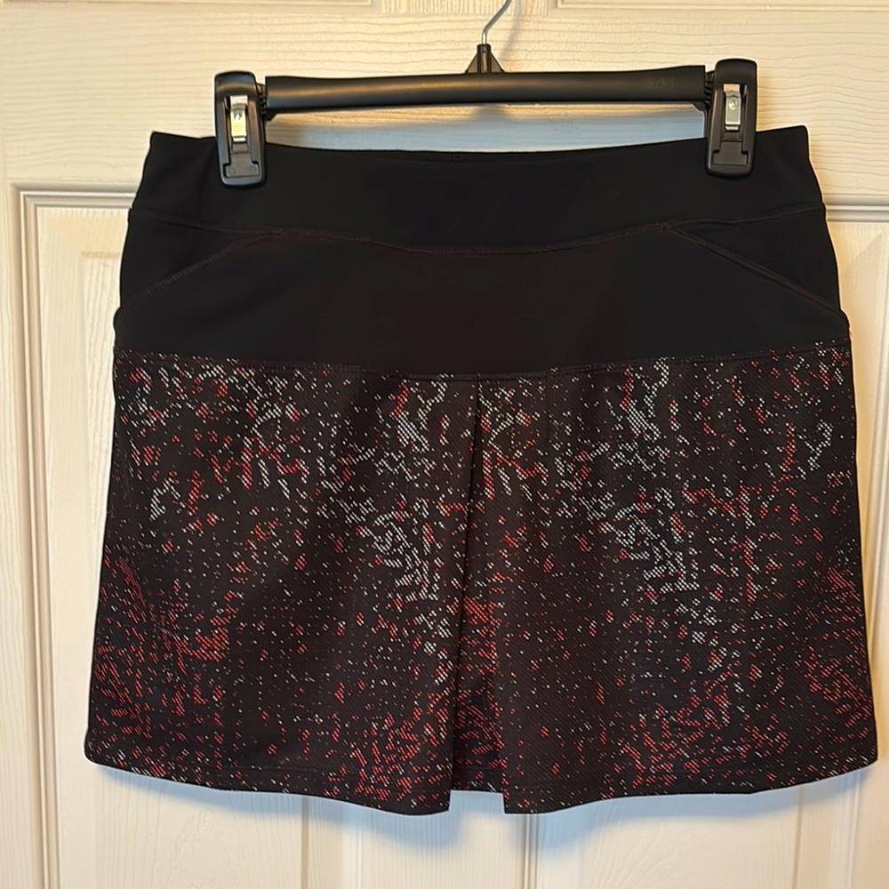 Adidas Black and Red Women's Active Skort w/ Pockets Sz. Small
